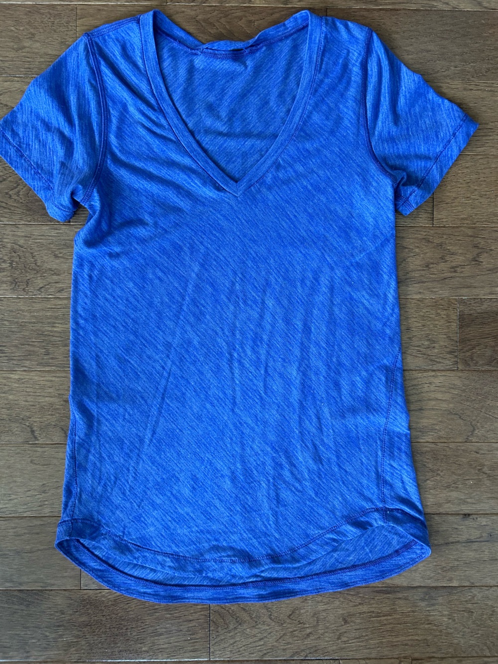 lululemon athletica purple V-Neck Short Sleeve Tee